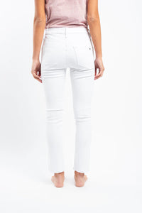 "Kirby" Mid Rise Slim Fit Jean / White