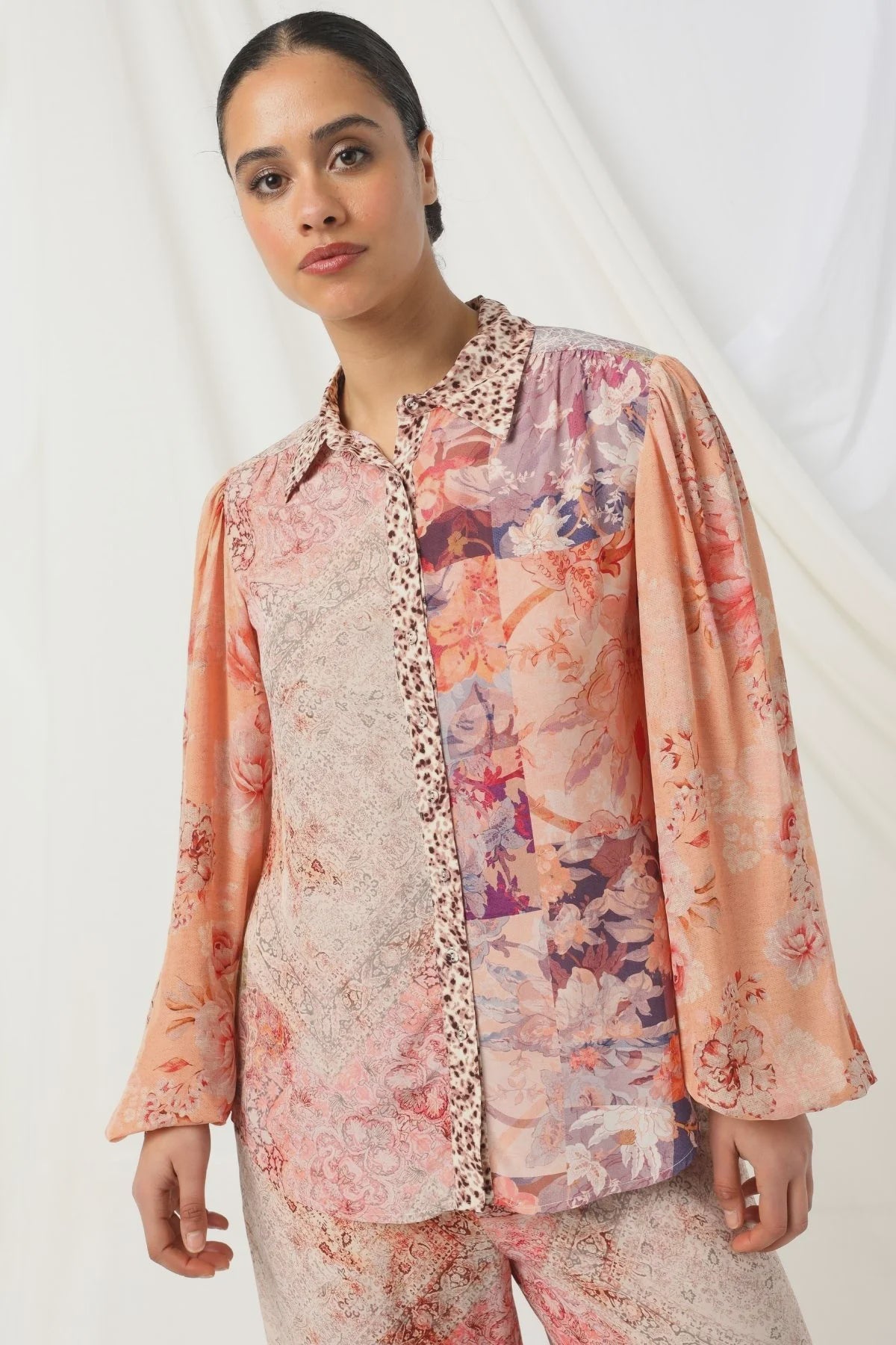 Lorelai Blouse- Multi