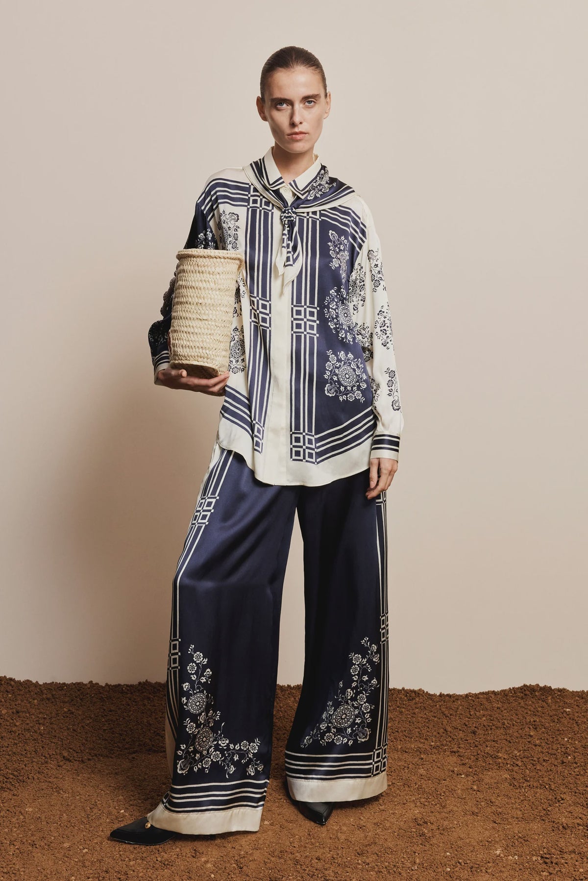 Banderra Silk Pant