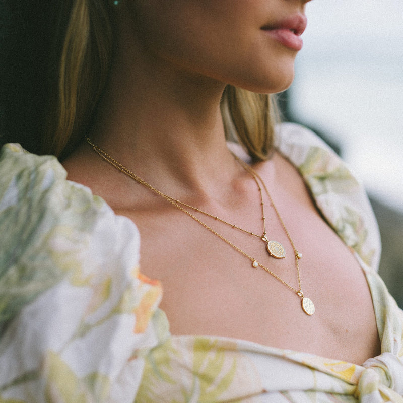 Ana Necklace Gold