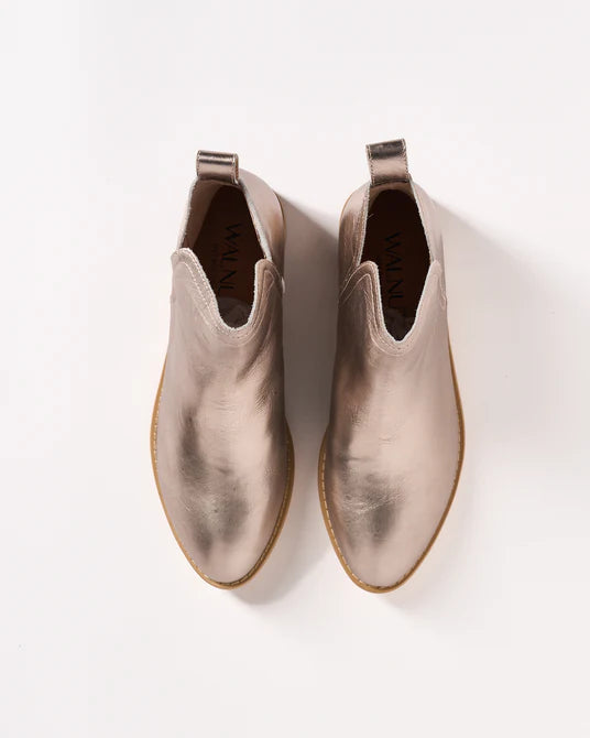 Douglas Leather Boot / Champange