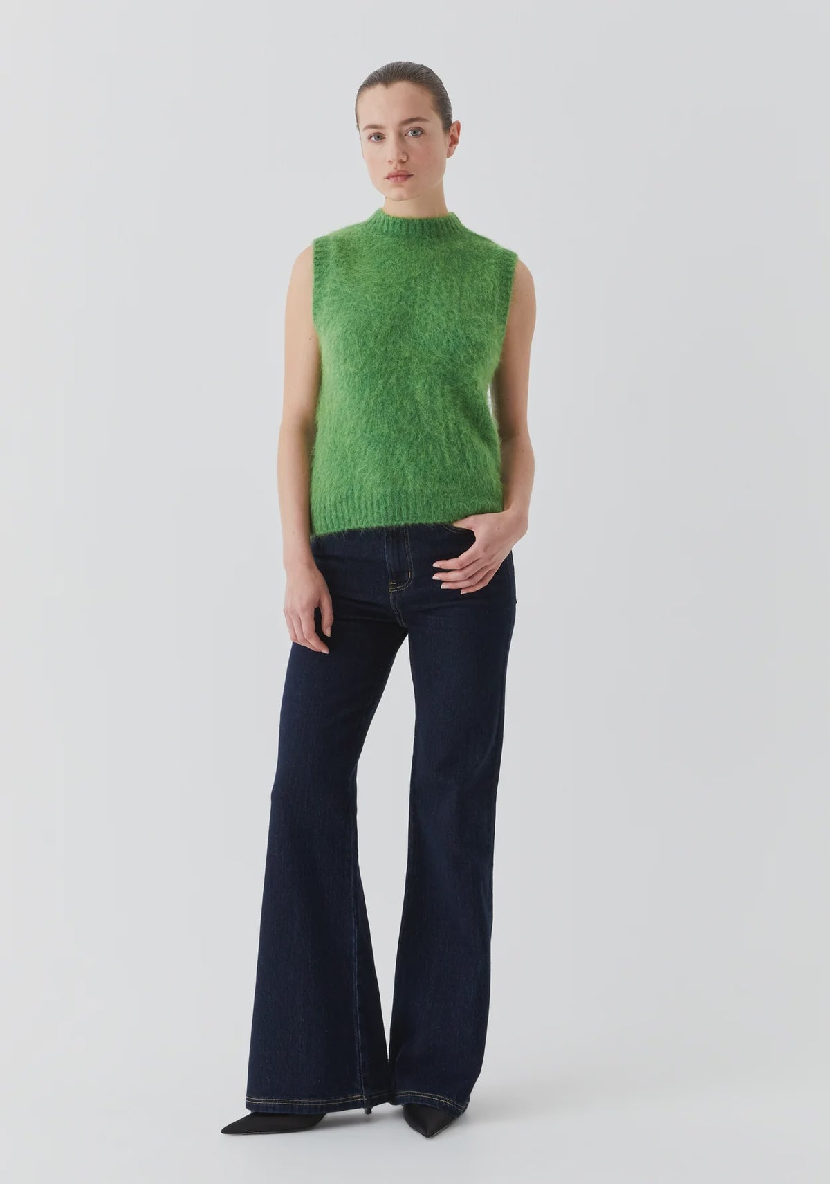 Riley Knit Vest / Wasabi