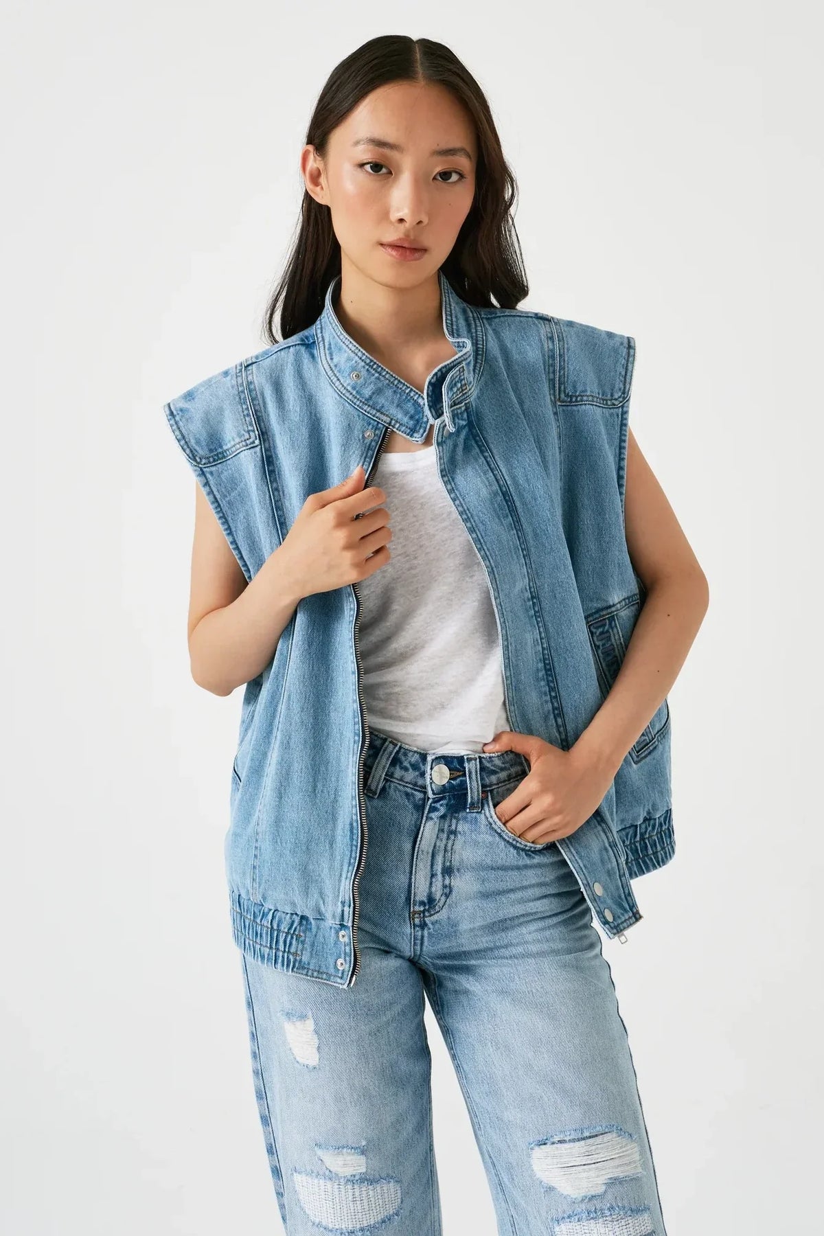 Juno Sleeveless Jacket - Dakota Vintage