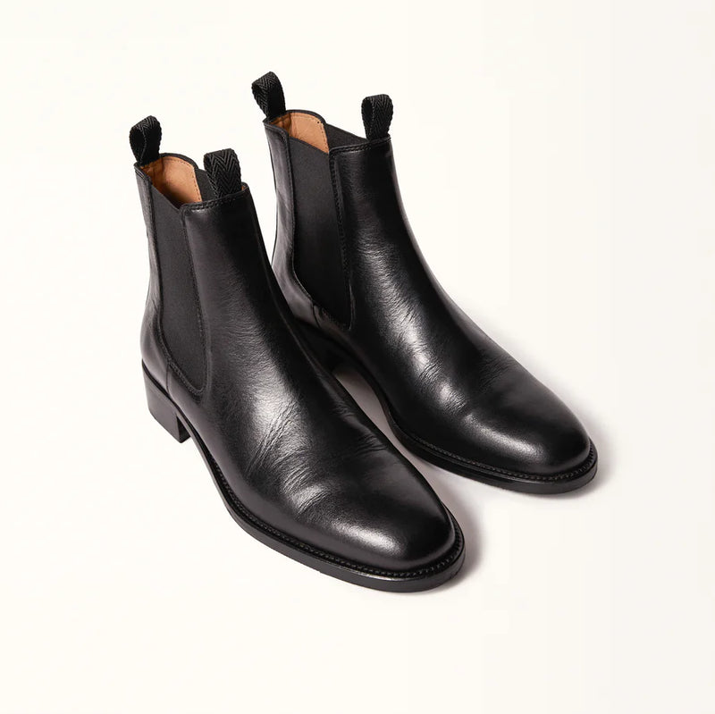 Oak Boot / Black Leather