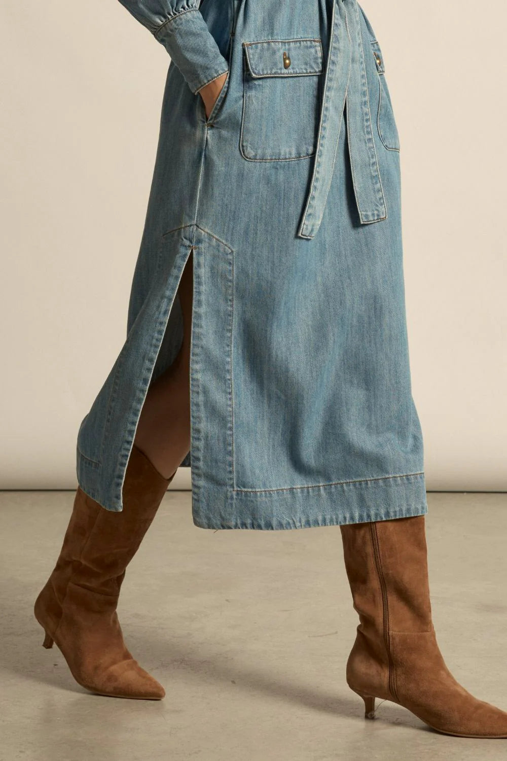Echelon Dress- Light Washed Denim