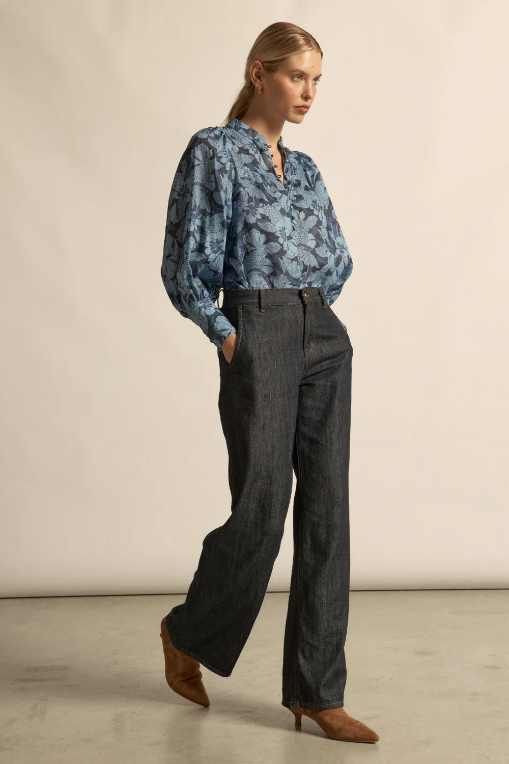 Vista Top- Moonstone Garden