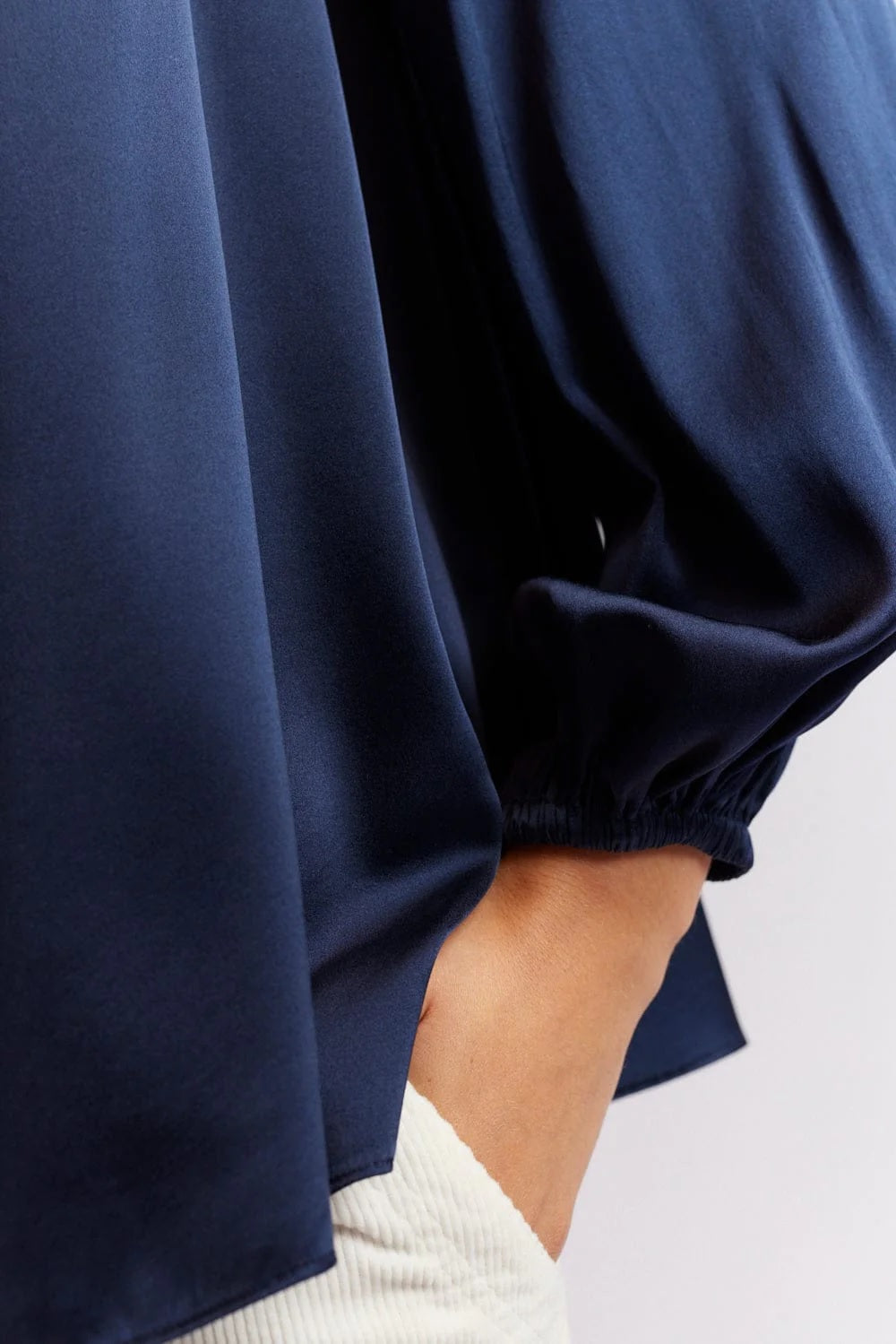 Pussy Bow Silk Shirt - Navy