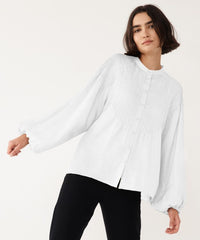 Olivia / White